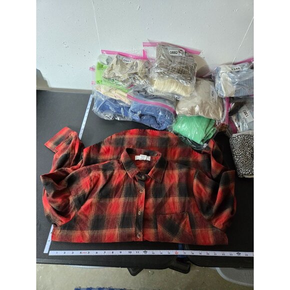 L.I.F.E. Womens Red and Brown Plaid Button-Up Shirt Size Large Evermore Fall - Picture 7 of 9